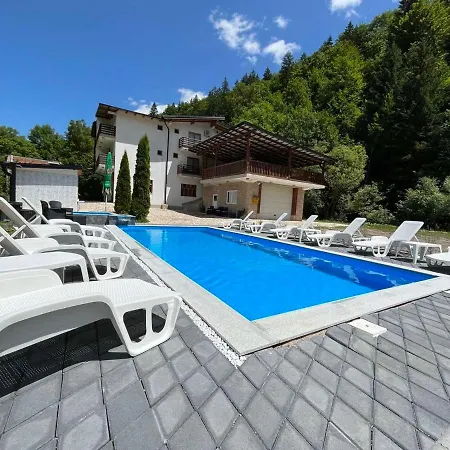 Villa Heaven *